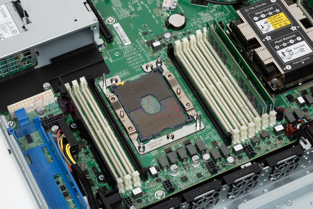 HPE ProLiant DL160 Gen10 review: universal entry-level server for the SMB segment