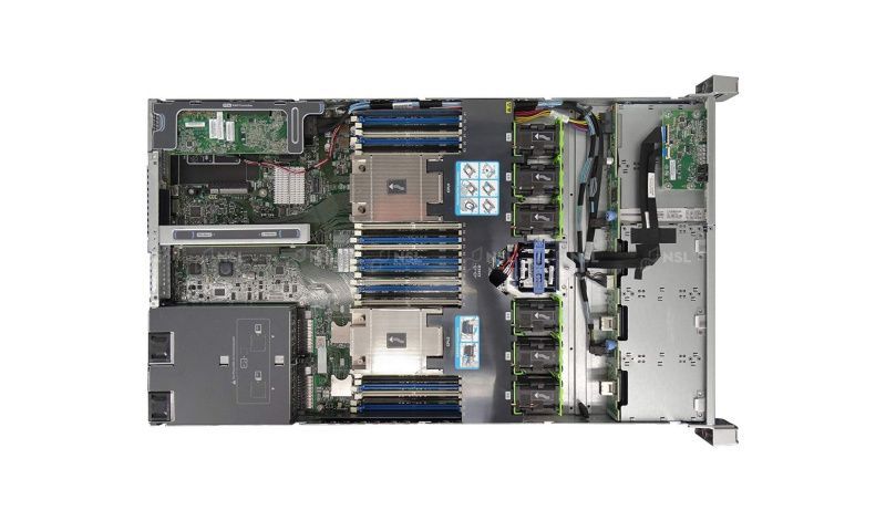 CISCO UCS C220 M4 8SFF Server - Photo 2 Refurbished CISCO UCS C220 M4 8SFF - Photo 2