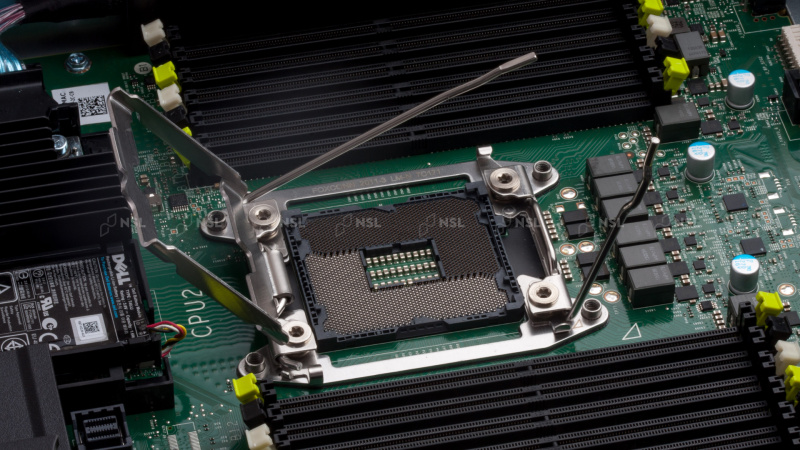 Refurbished DELL POWEREDGE R730XD 12LFF + 2SFF - Photo 10